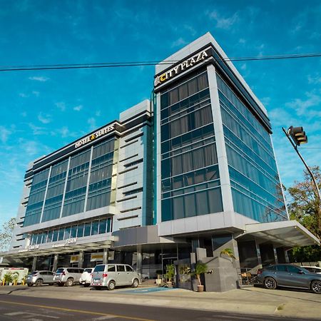 Hotel City Plaza & Suites Давид Экстерьер фото